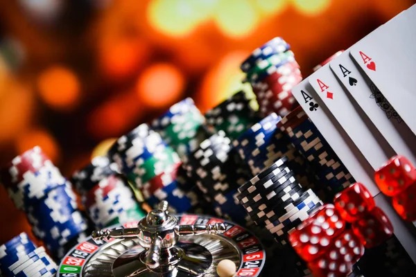 idola76 platform interface showing football sportsbook, live dealer, and slots sections